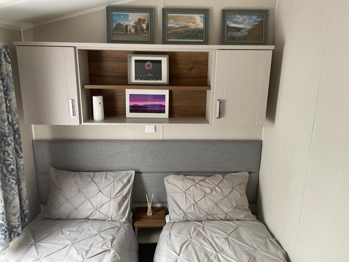 Beautiful 2 Bedroom Lodge With Stunning Views Blair Atholl Eksteriør billede