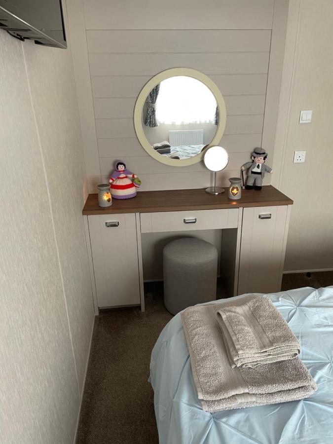 Beautiful 2 Bedroom Lodge With Stunning Views Blair Atholl Eksteriør billede