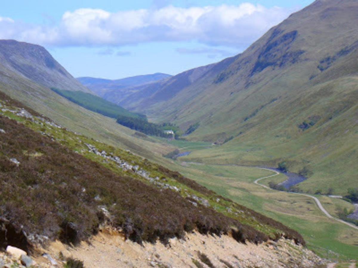 Beautiful 2 Bedroom Lodge With Stunning Views Blair Atholl Eksteriør billede